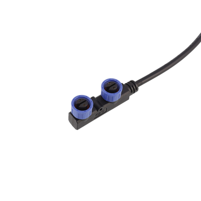 1 wasserdichte Erweiterungs-Kabel F des Meter-M15 Plastik-Shell PVC-Jacke für Solarenergie formen