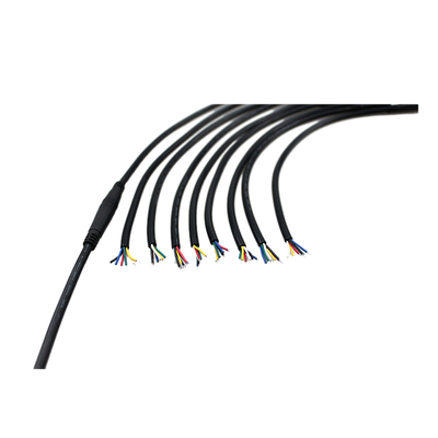 3Ft Längen-Mann zu weiblichem wasserdichtem Fahrrad GPS M8 6pin, das Kabel PVC-Jacke in Position bringt